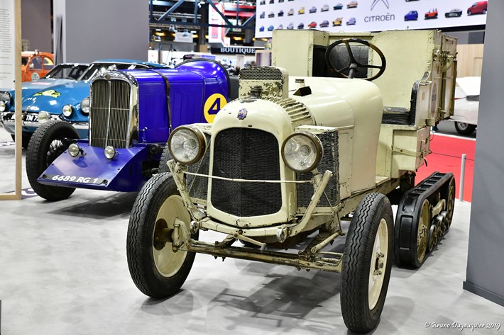 100 Ans Citroen, B2 Autochenille ScarabÇe d'Or 1922.jpg