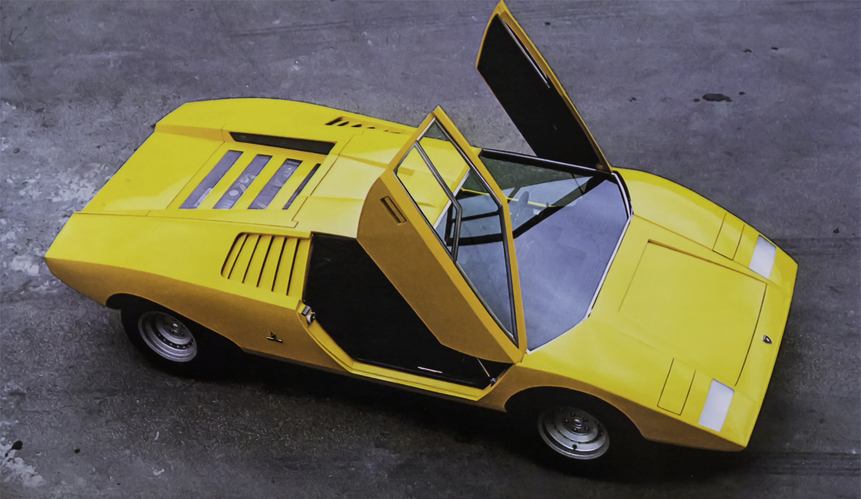 De Lamborghini LP 500: inwijding van een nieuwe stijl