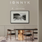 IONNYK, le premier cadre d'art connecté en papier électronique