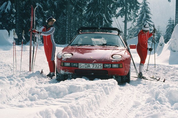 Porsche 928 : The GT that wanted to replace the 911