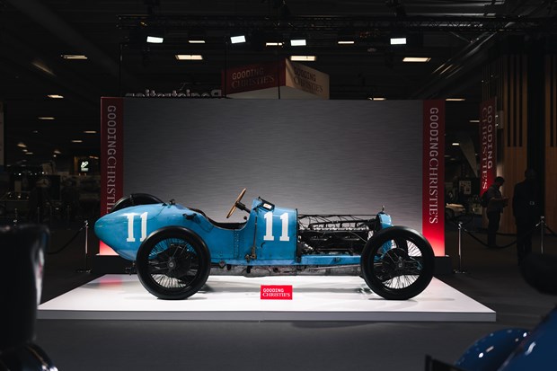Fiftieth anniversary edition for Retromobile!