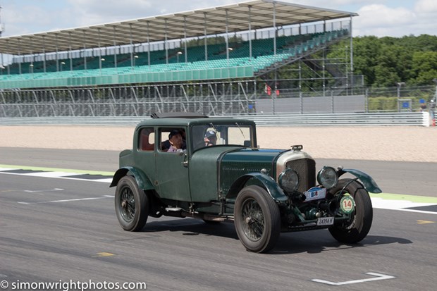 Bentley Drivers Club race meeting 2016
