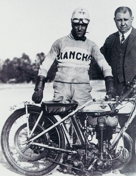 02_tazio_nuvolari_leblogauto.jpg