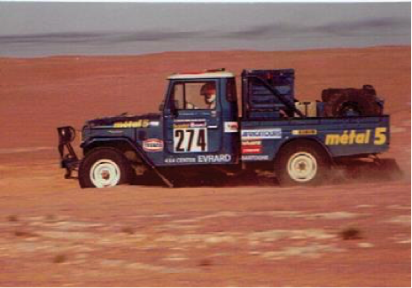 3 dakar car.png