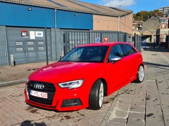 Audi  2018