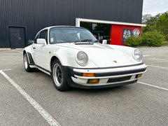 Porsche 911  1985