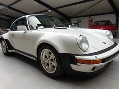 Porsche 911  1987