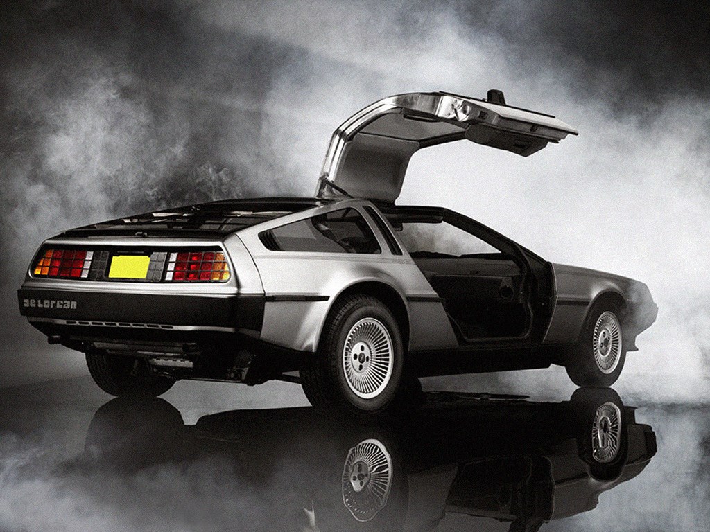 Les voitures délirantes de la science-fiction] La DeLorean DMC-12