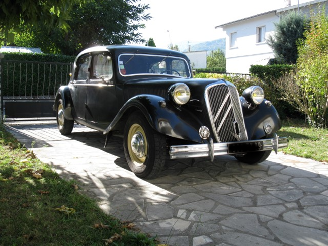 Citroën Traction  - 1952