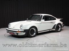 Porsche 911 [Pre-89] 1977